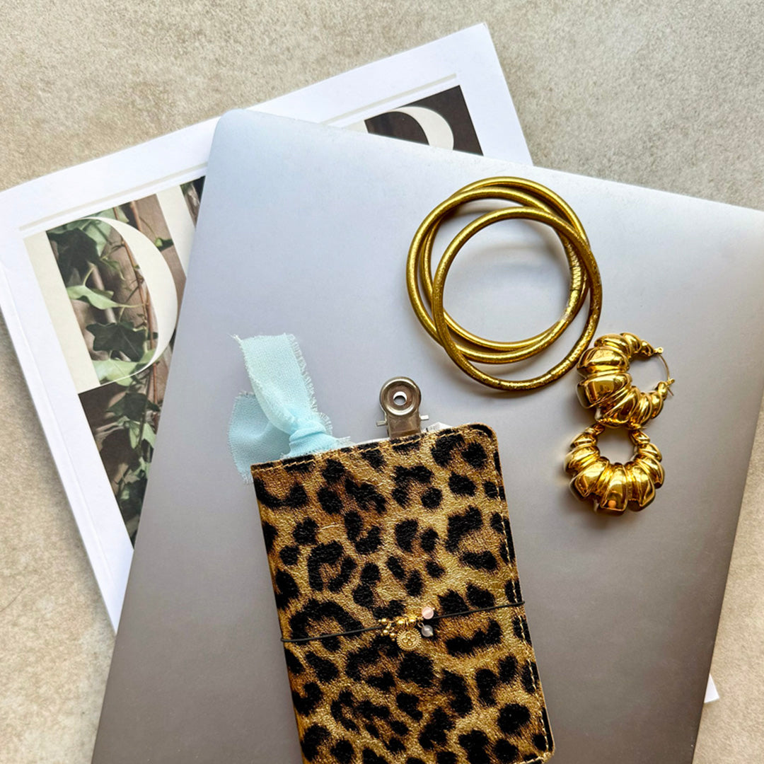 Protège-carnet de poche Léon