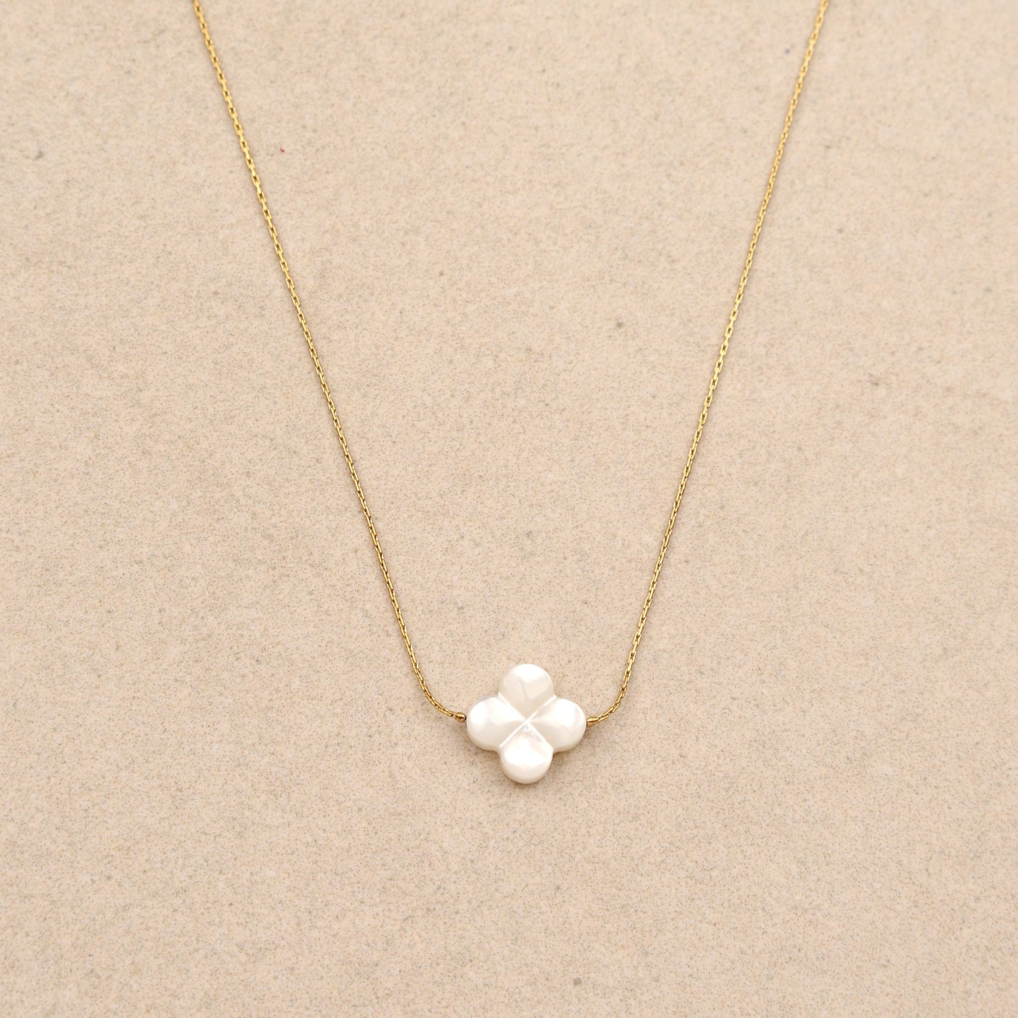 Collier Grand Lumia