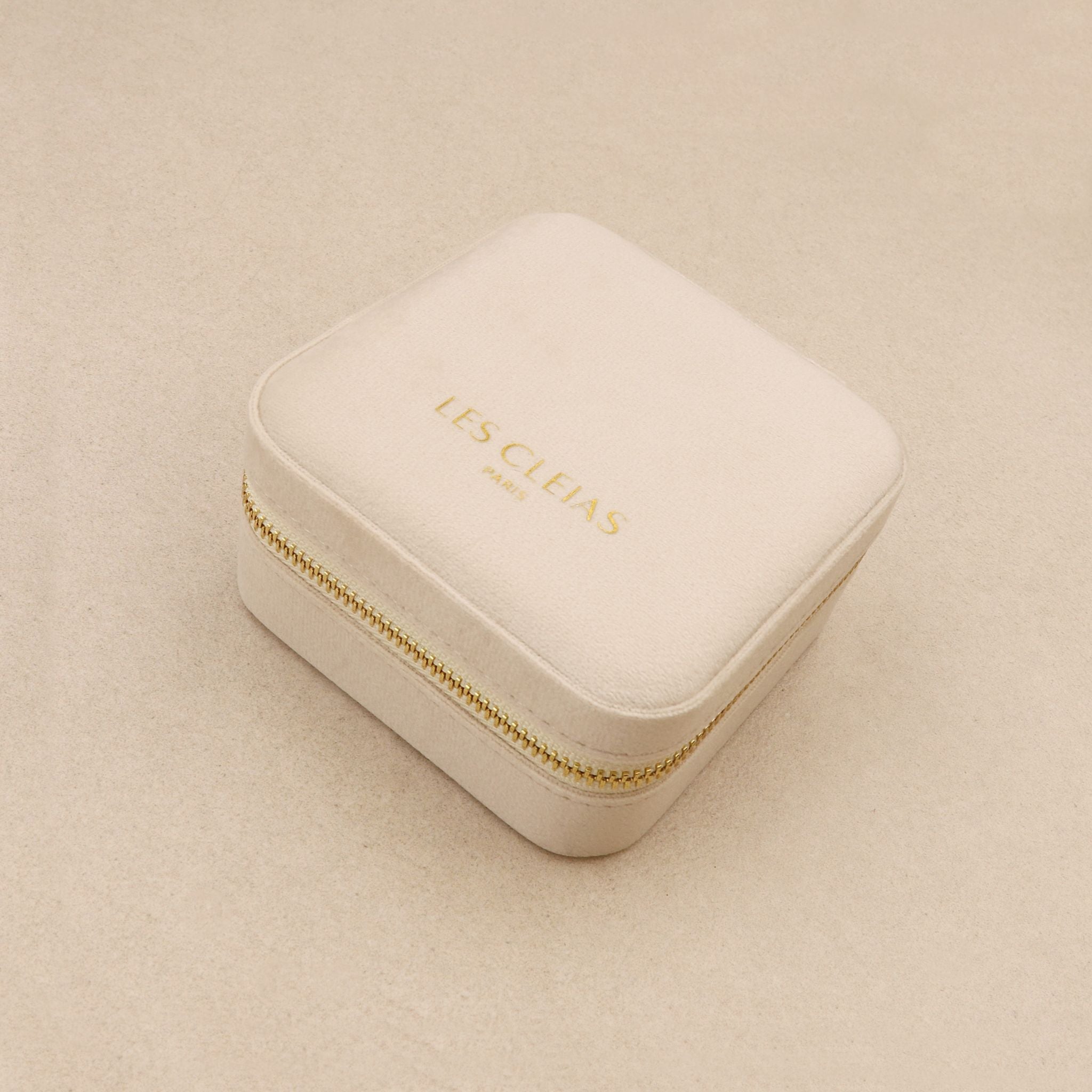 Boîte à bijoux blanche