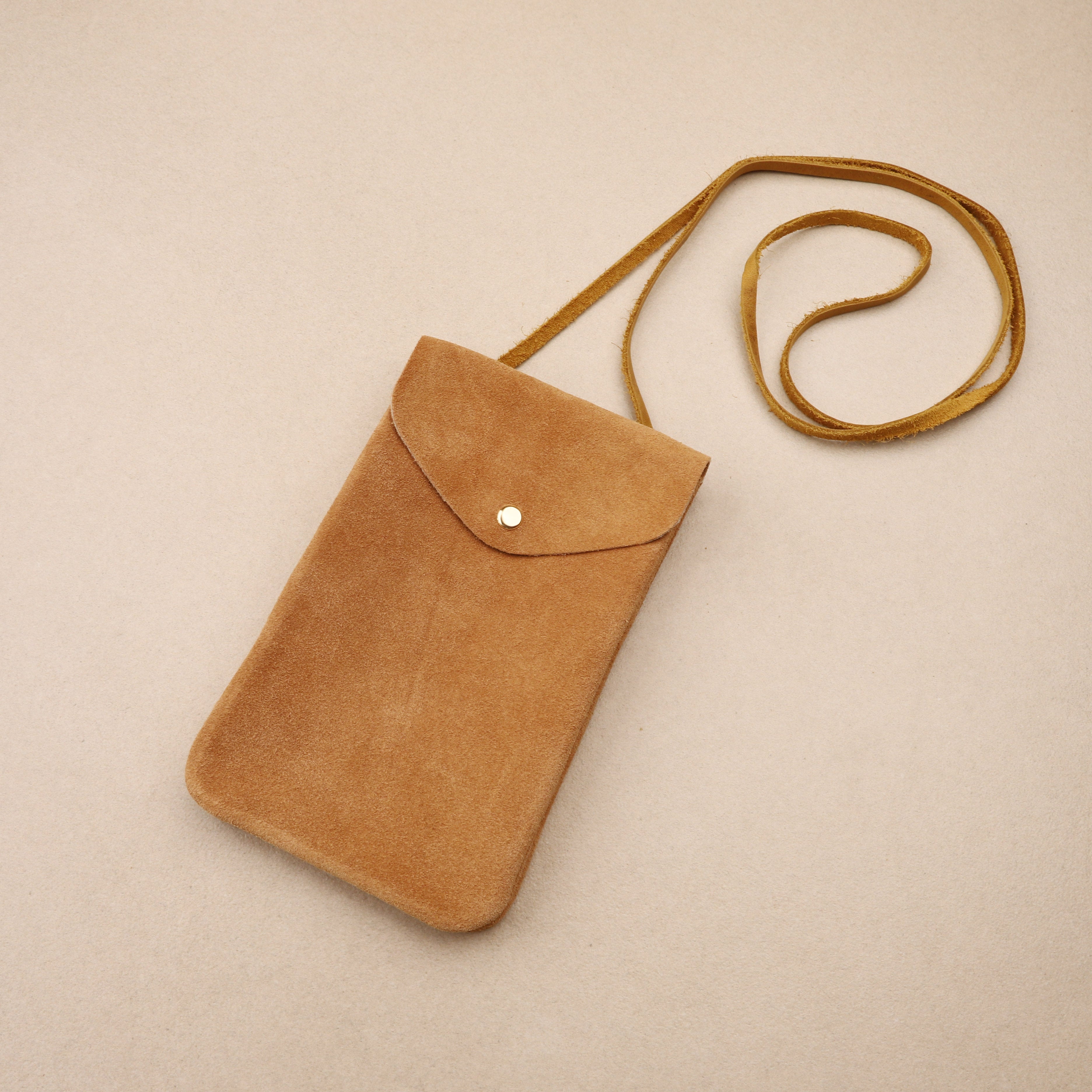 Pochette téléphone Duo en cuir Daim