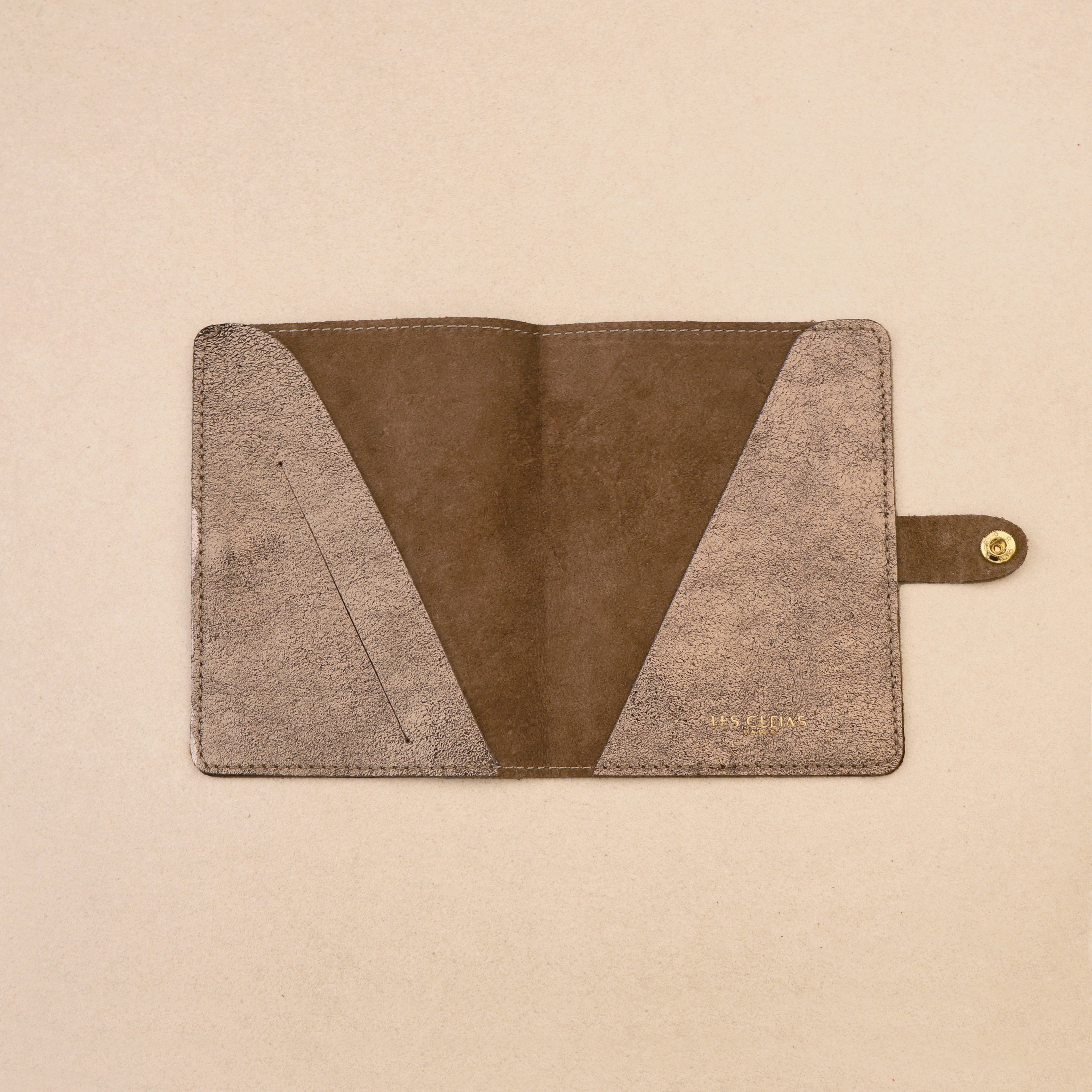 Protège Passeport / Carnet Vith Pression Bronze