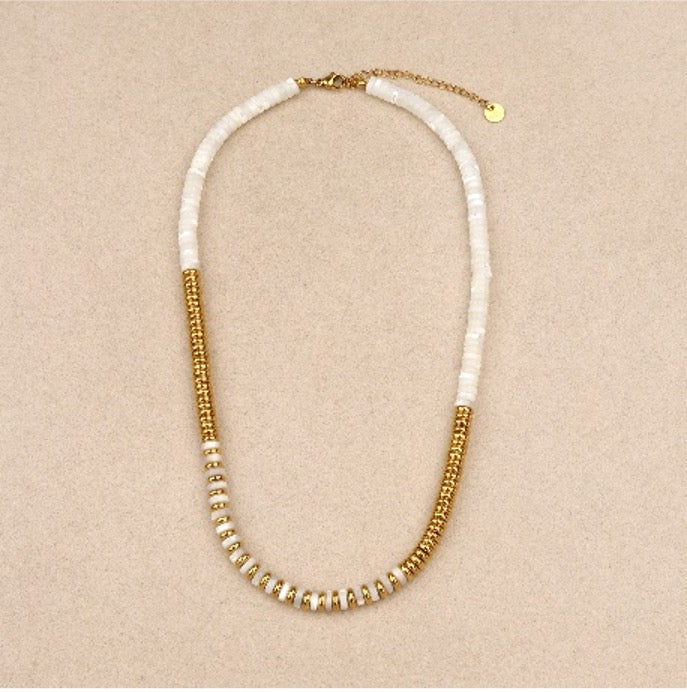 Collier Ashie