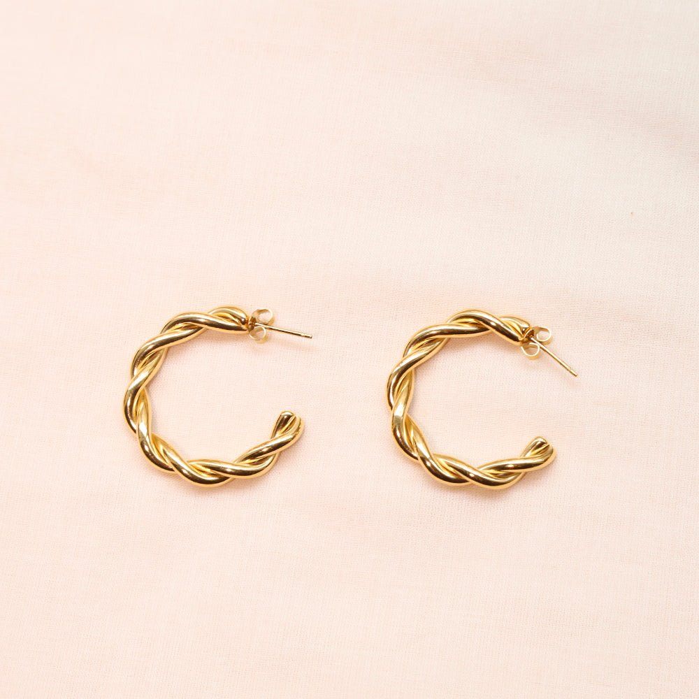 【LES CLEIAS】アンドレイのスチールイヤリング Earrings – Les Cleias